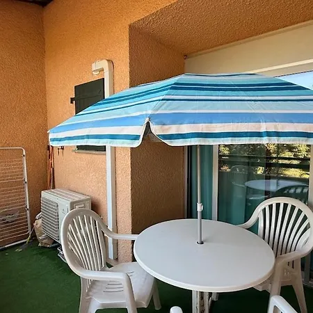 Appartement F1 Climatise Avec Piscine Saint-Raphaël